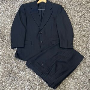 Yves Saint Laurent Classic navy blue Men's Suit